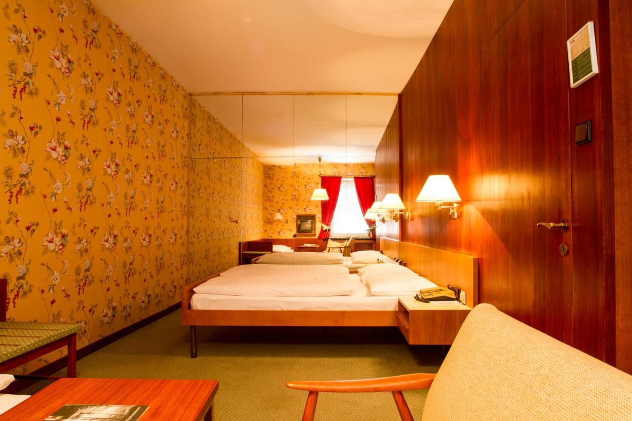 Hotel Hohenstauffen Salzburg Bagian luar foto