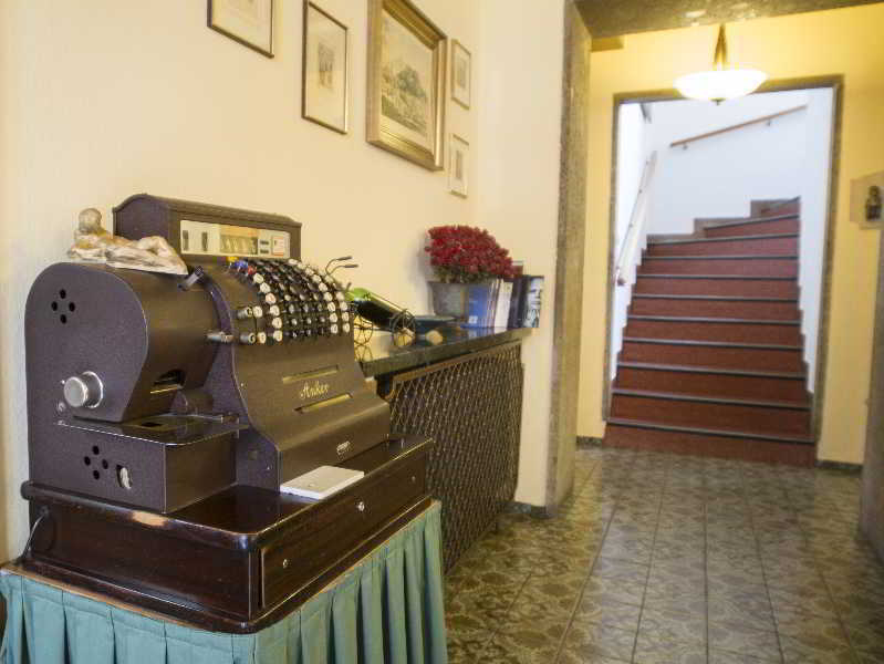 Hotel Hohenstauffen Salzburg Bagian luar foto