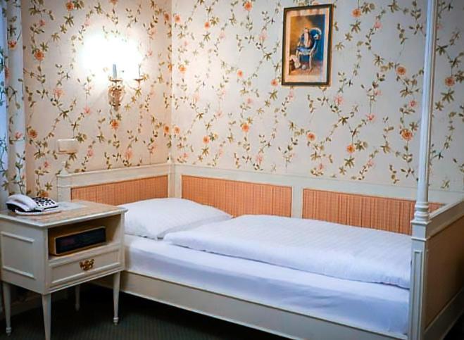 Hotel Hohenstauffen Salzburg Bagian luar foto