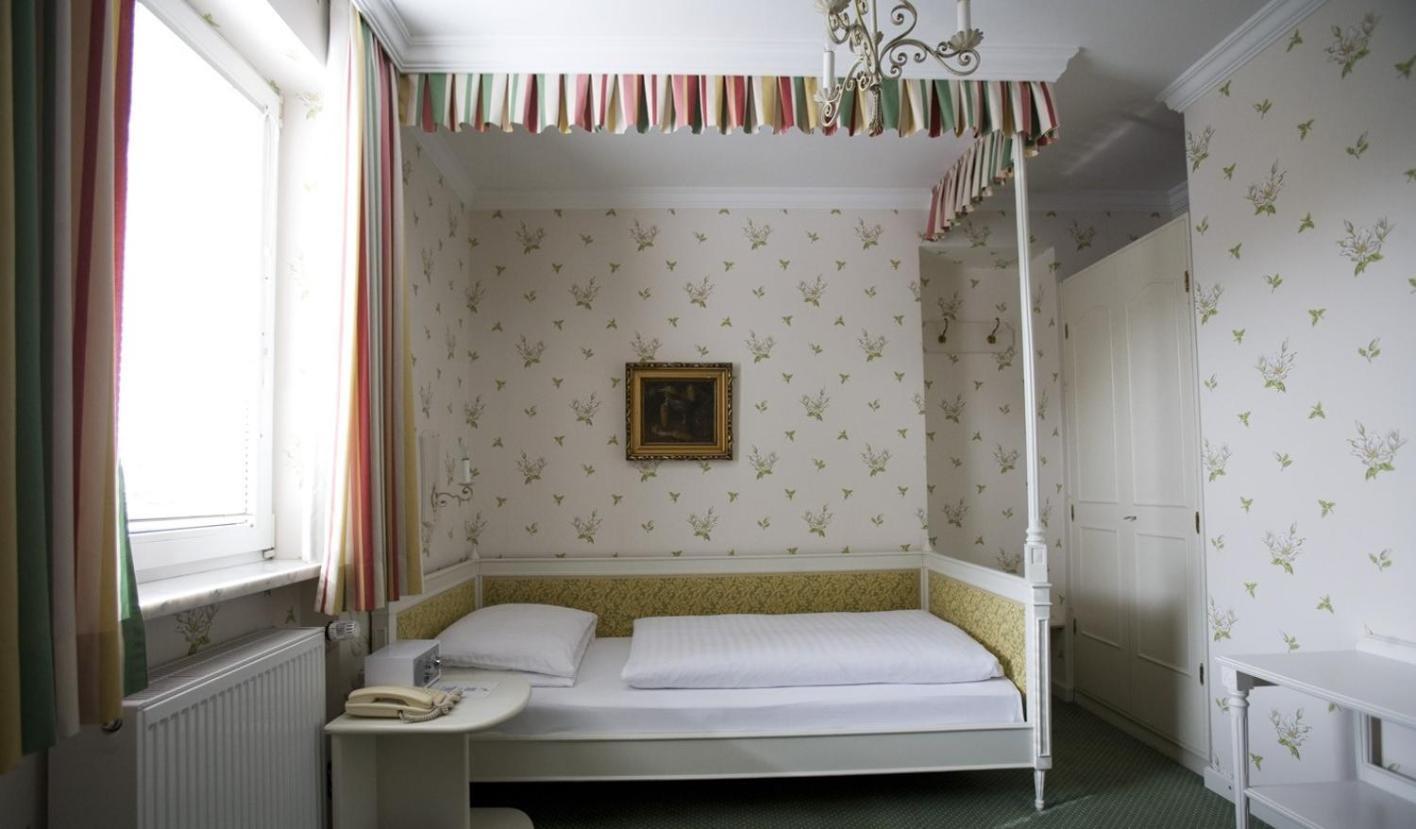 Hotel Hohenstauffen Salzburg Bagian luar foto