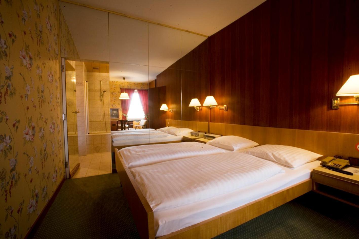 Hotel Hohenstauffen Salzburg Bagian luar foto
