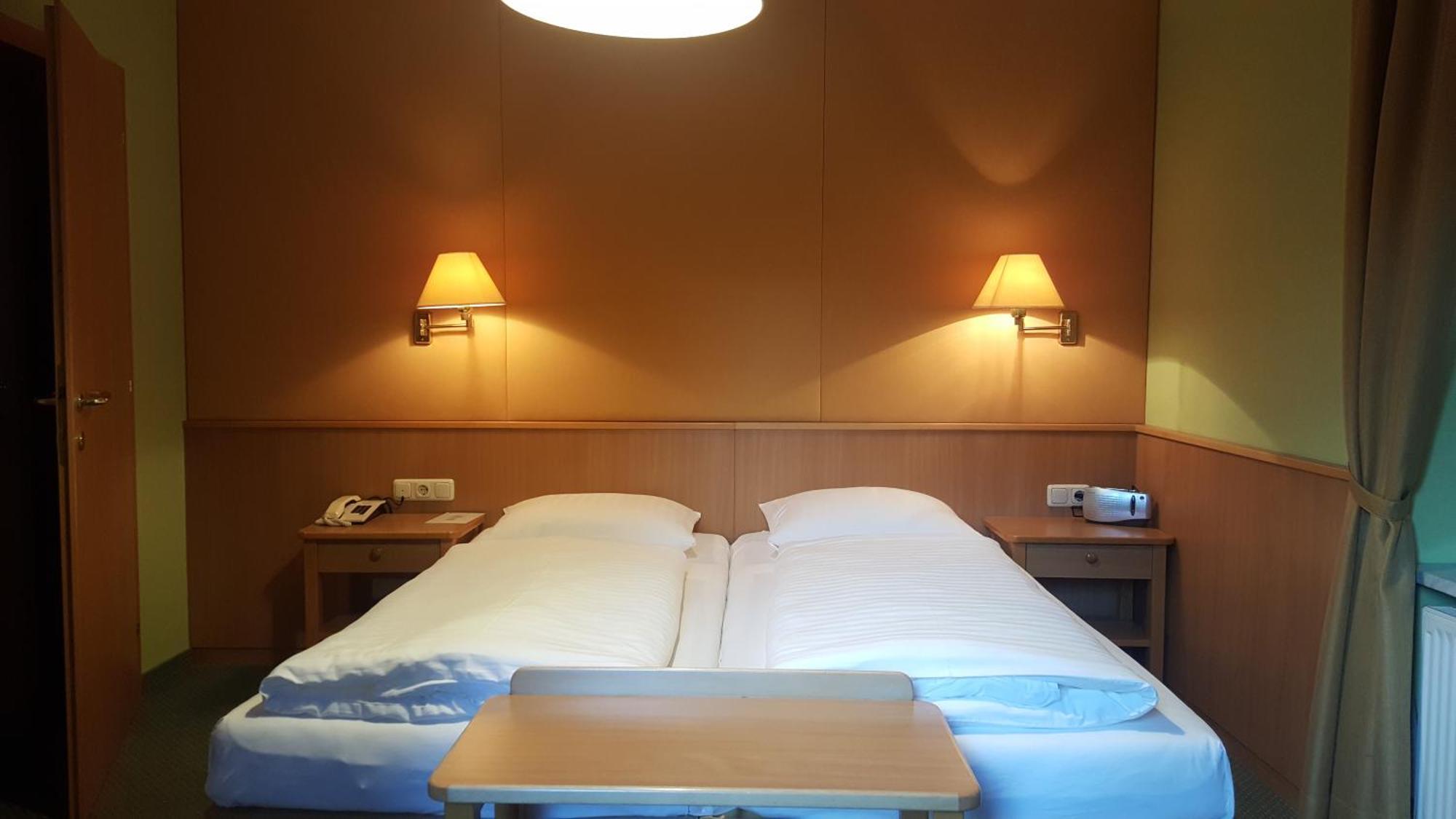 Hotel Hohenstauffen Salzburg Bagian luar foto