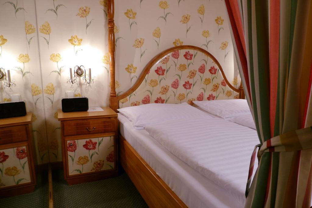 Hotel Hohenstauffen Salzburg Bagian luar foto