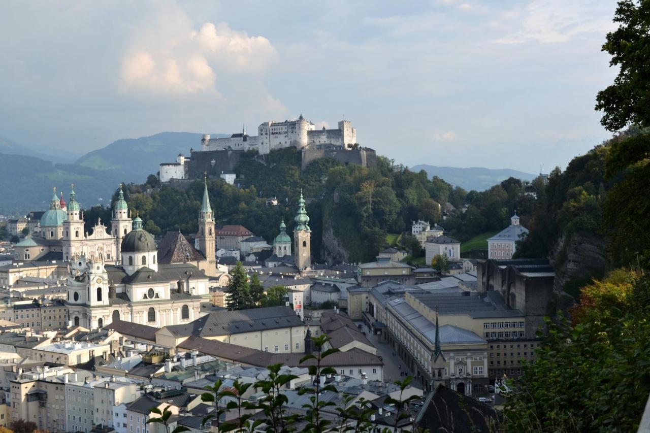 Hotel Hohenstauffen Salzburg Bagian luar foto
